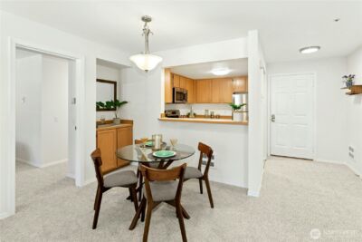 4081 224th Lane SE #202, Issaquah, WA 98029-6233 - Photo 6