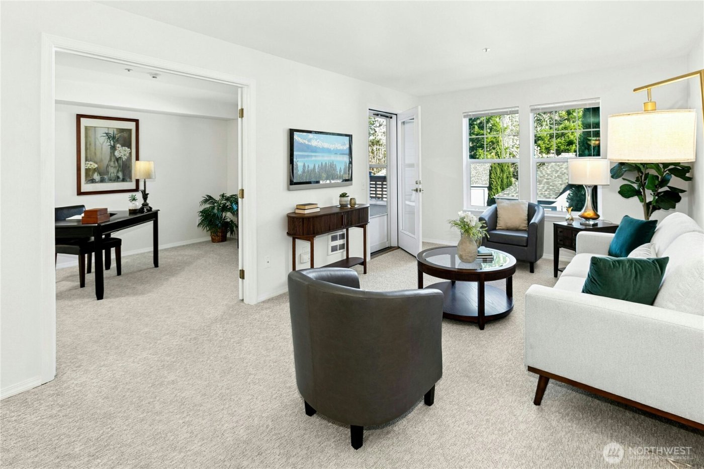 4081 224th Lane SE #202, Issaquah, WA 98029-6233