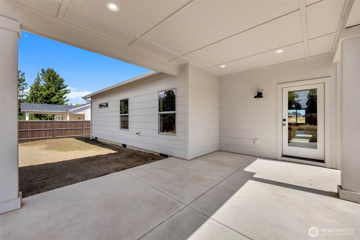 301 Cap Avenue , Winlock, WA 98596