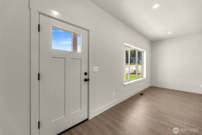 301 Cap Avenue , Winlock, WA 98596 - Photo 4