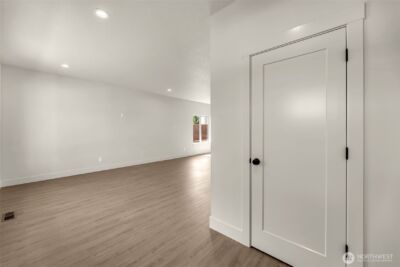 301 Cap Avenue , Winlock, WA 98596 - Photo 5