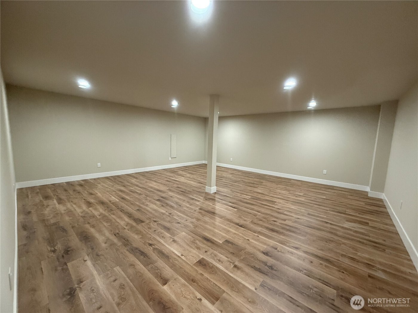 130 E Olympic Court , Allyn, WA 98524