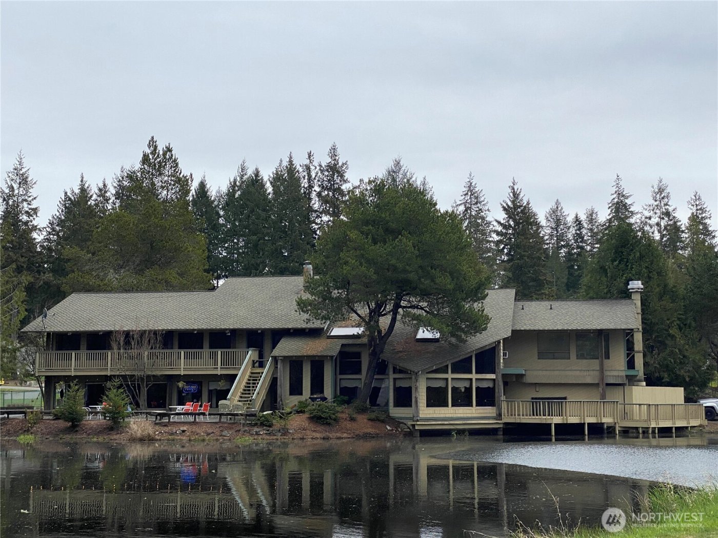 130 E Olympic Court , Allyn, WA 98524