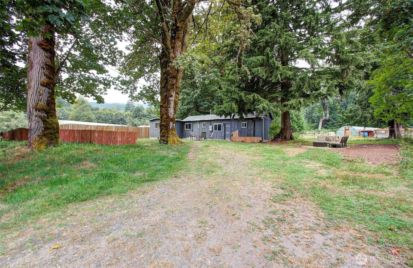 16790 Lewis River Road , Cougar, WA 98616