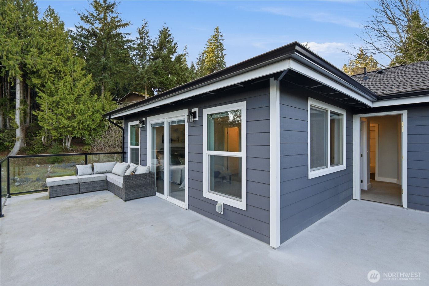 5175 NW El Camino Boulevard , Bremerton, WA 98312