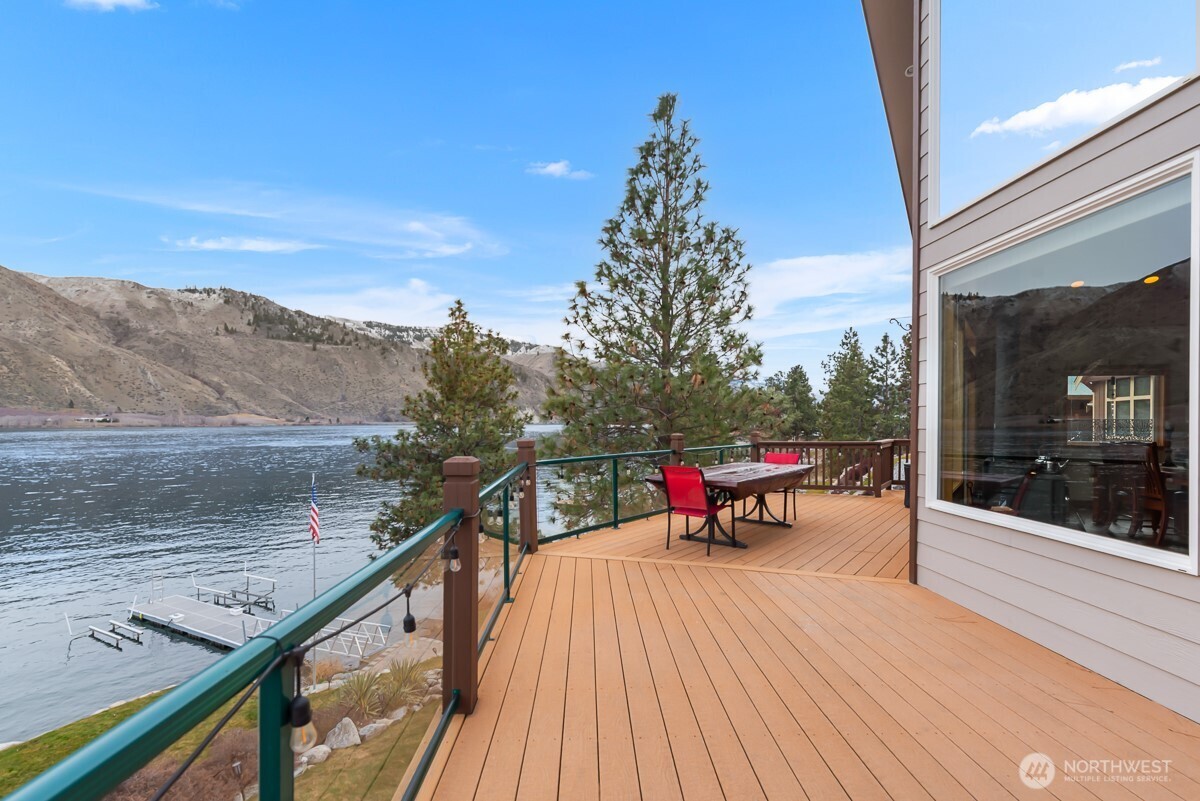15107 N Lakeshore Drive , Entiat, WA 98822