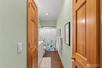 15107 N Lakeshore Drive , Entiat, WA 98822 - Photo 23