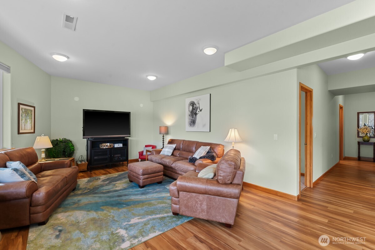 15107 N Lakeshore Drive , Entiat, WA 98822