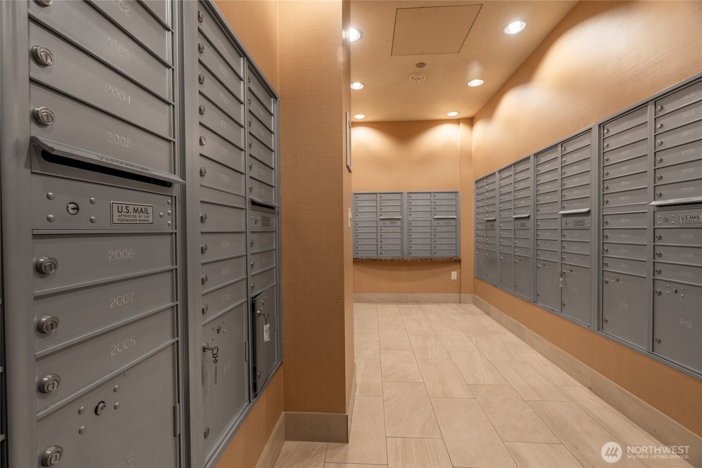 737 Olive Way #2908, Seattle, WA 98101