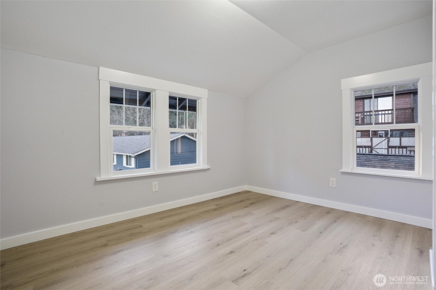 6937 Chico Way NW, Bremerton, WA 98312