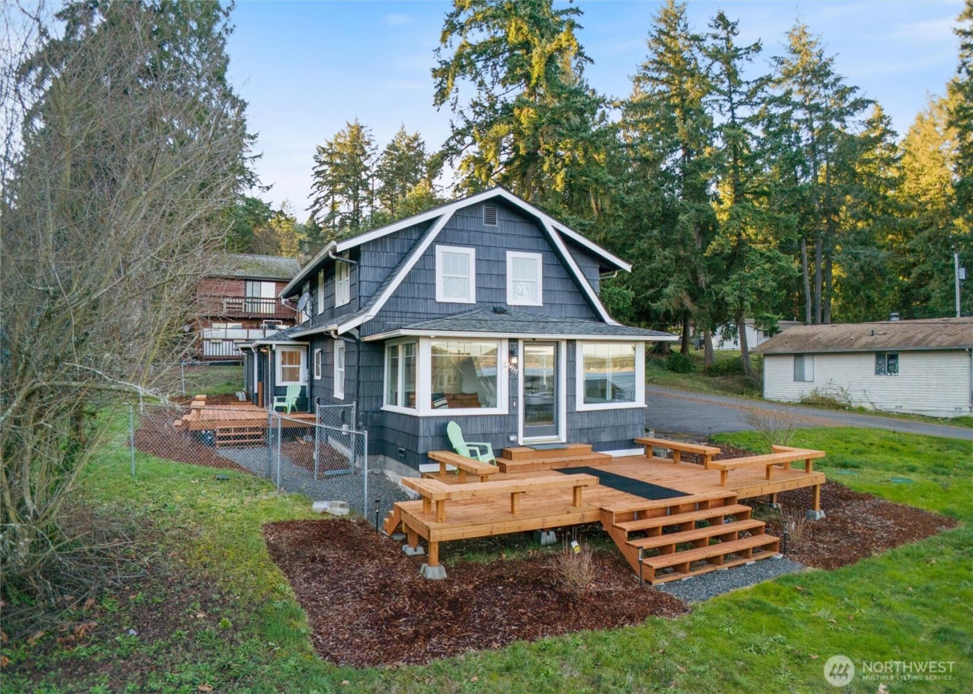 6937 Chico Way NW, Bremerton, WA 98312