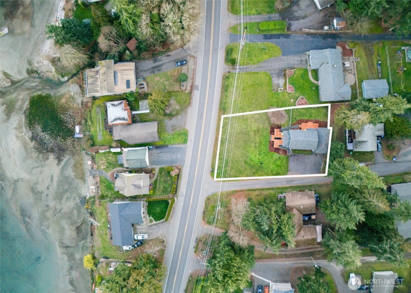 6937 Chico Way NW, Bremerton, WA 98312