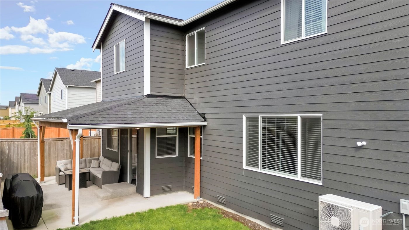 19814 135th Avenue E, Graham, WA 98338