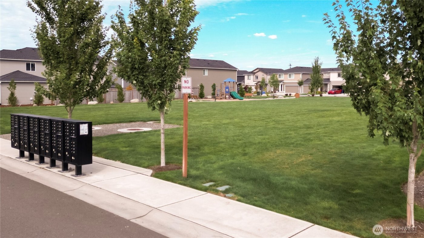 19814 135th Avenue E, Graham, WA 98338