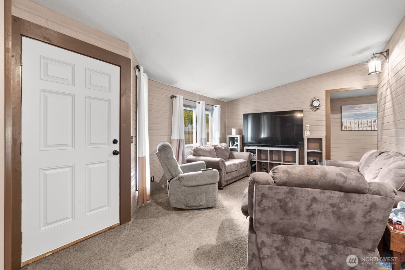 2003 77th Street Ct E, Tacoma, WA 98404