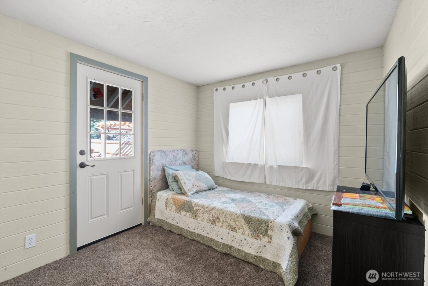 2003 77th Street Ct E, Tacoma, WA 98404