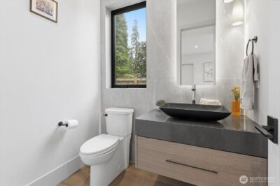 15411 SE 38th Street , Bellevue, WA 98006 - Photo 29