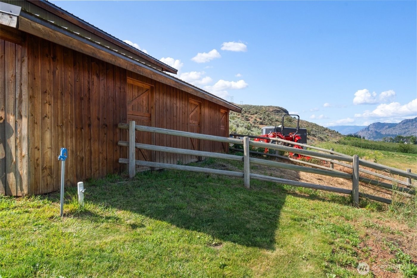 36 Rooster Flats , Oroville, WA 98844