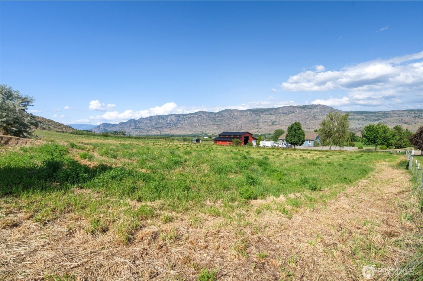 36 Rooster Flats , Oroville, WA 98844