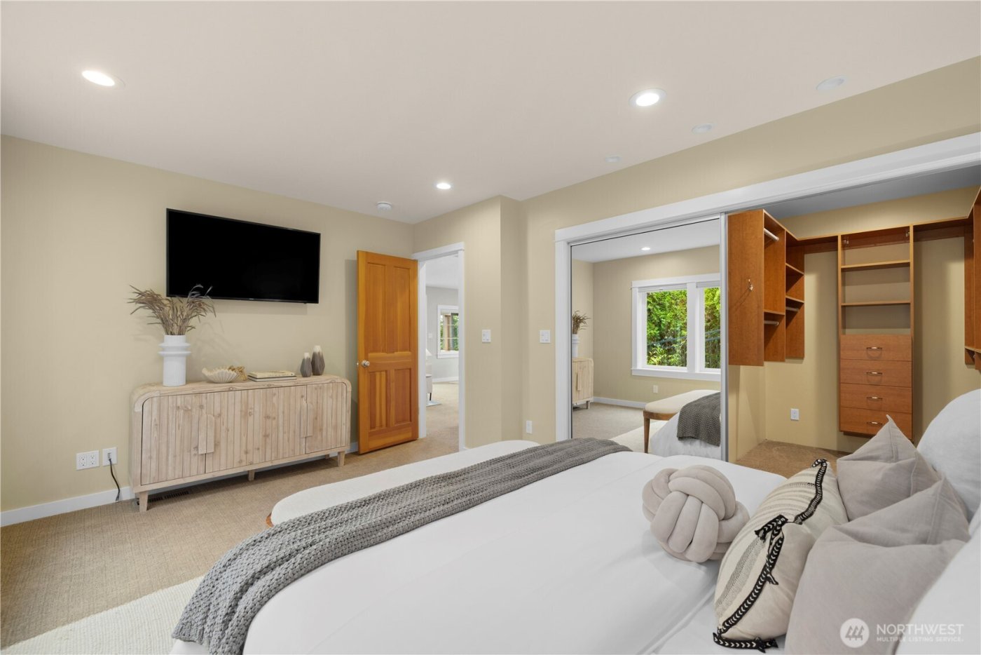 1531 36th Avenue S, Seattle, WA 98144