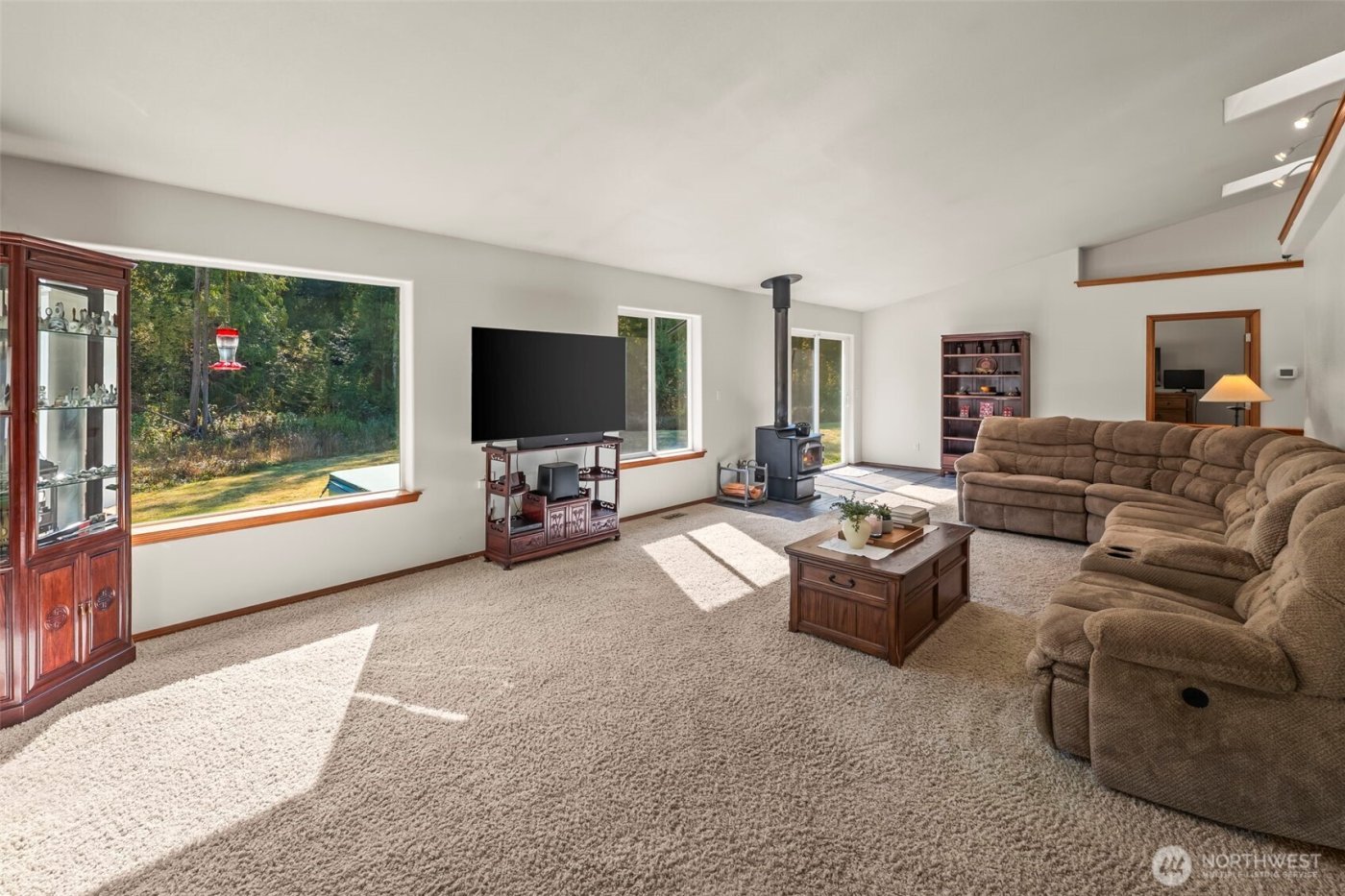 36003 36th Avenue E, Eatonville, WA 98328