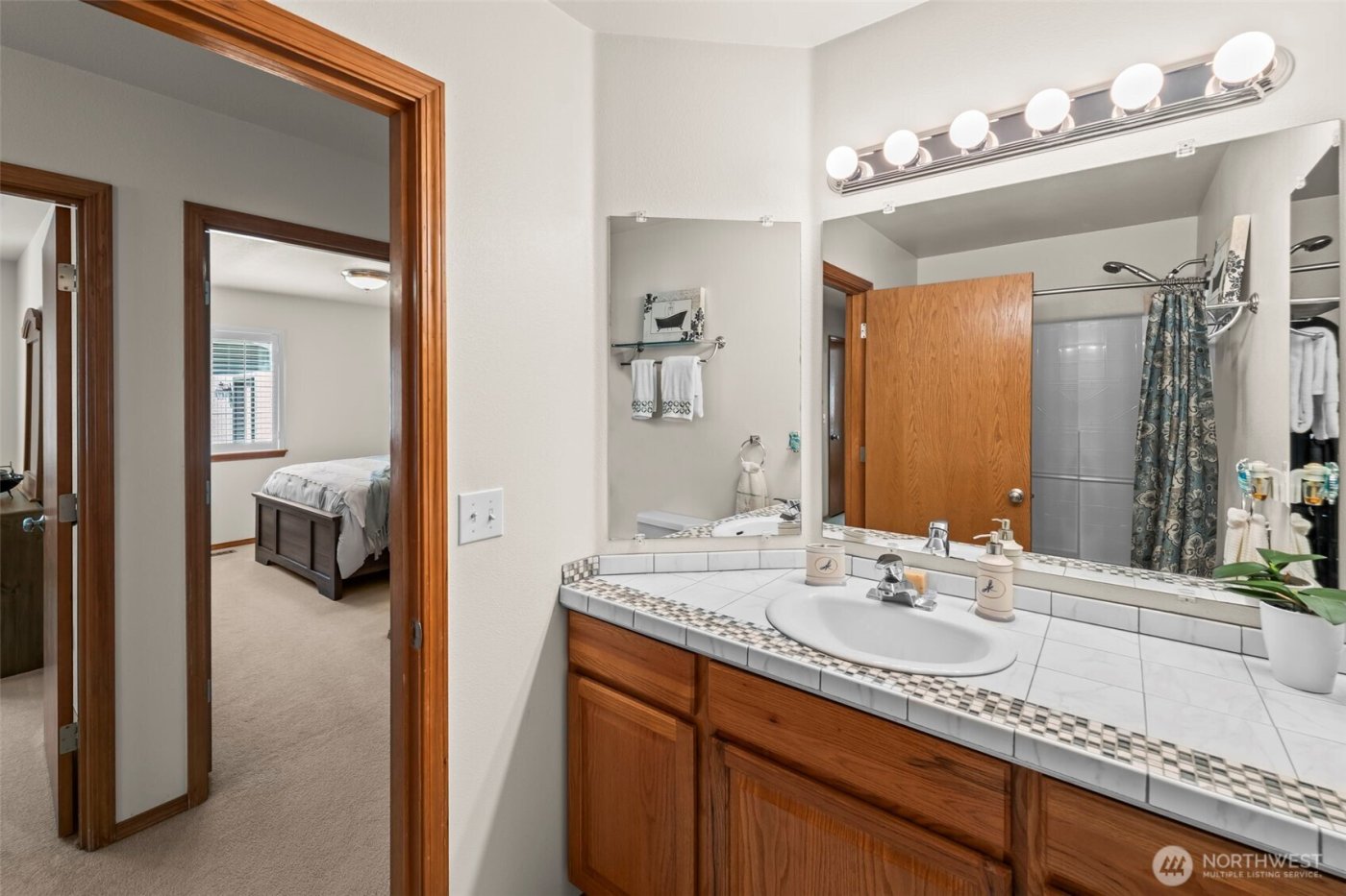 36003 36th Avenue E, Eatonville, WA 98328