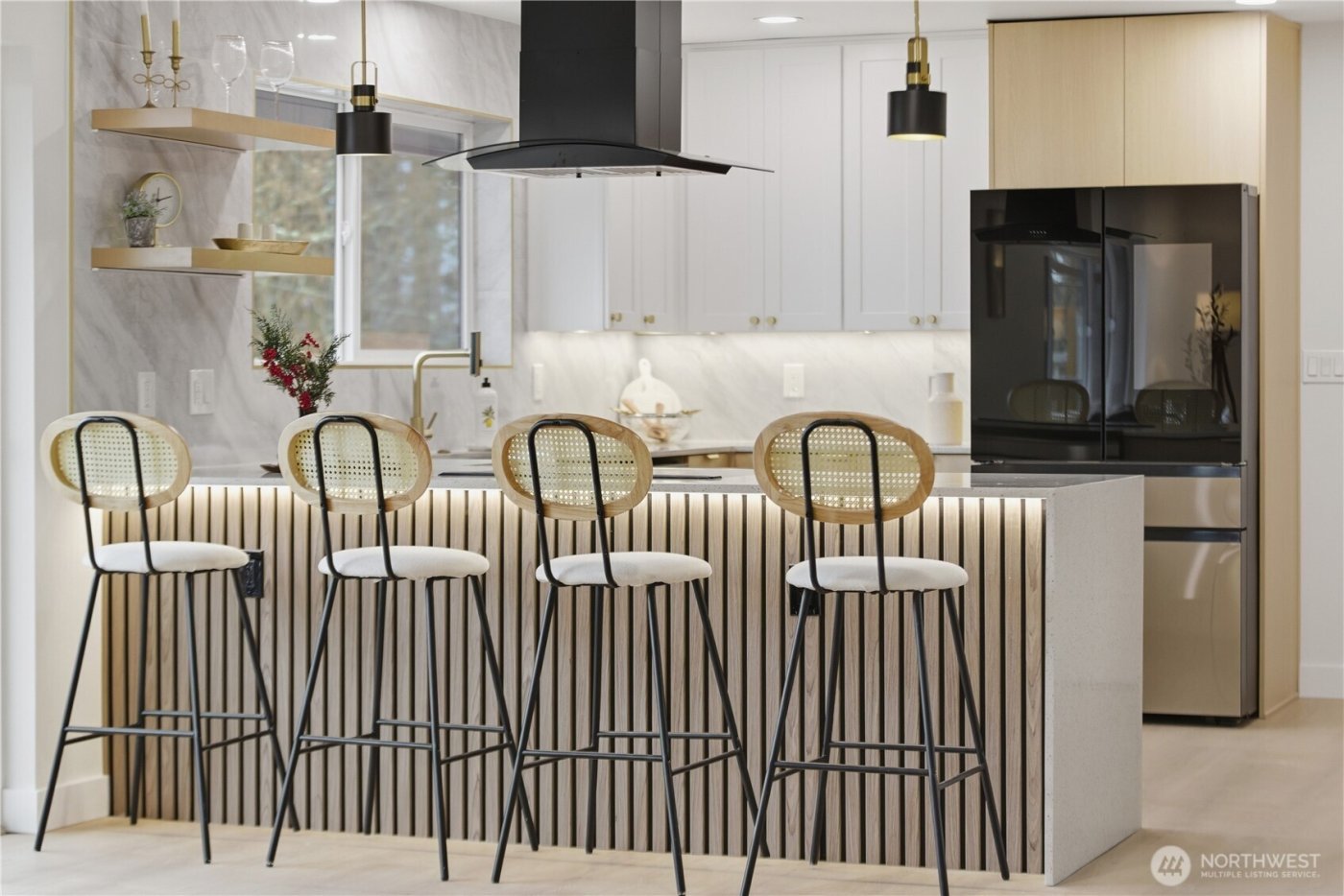 1270 Lansing Avenue , Bremerton, WA 98312