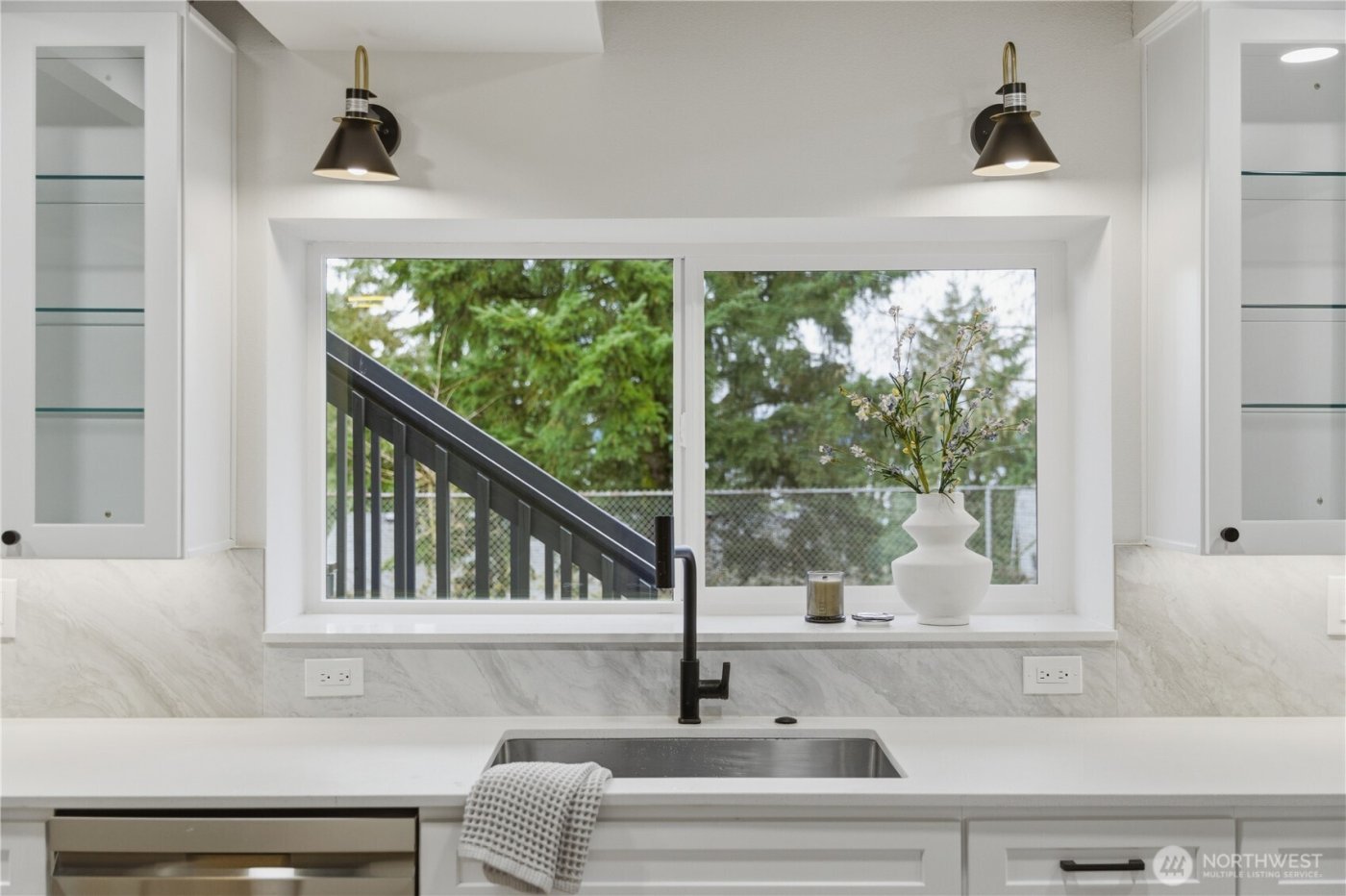 1270 Lansing Avenue , Bremerton, WA 98312