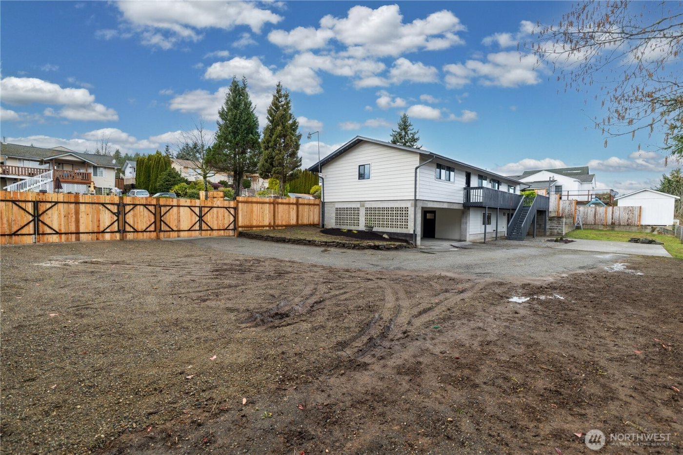 1270 Lansing Avenue , Bremerton, WA 98312