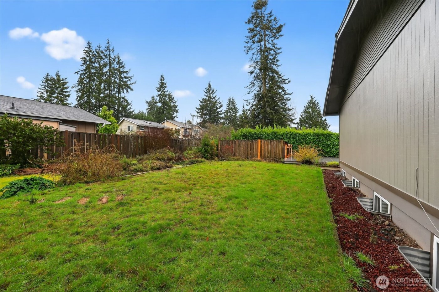 849 S Jackson Avenue , Tacoma, WA 98465