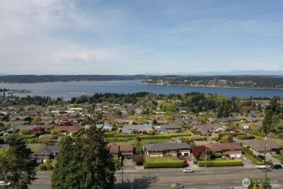 849 S Jackson Avenue , Tacoma, WA 98465