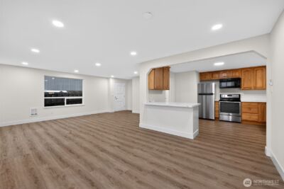 849 S Jackson Avenue , Tacoma, WA 98465 - Photo 7