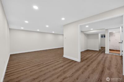 849 S Jackson Avenue , Tacoma, WA 98465 - Photo 9