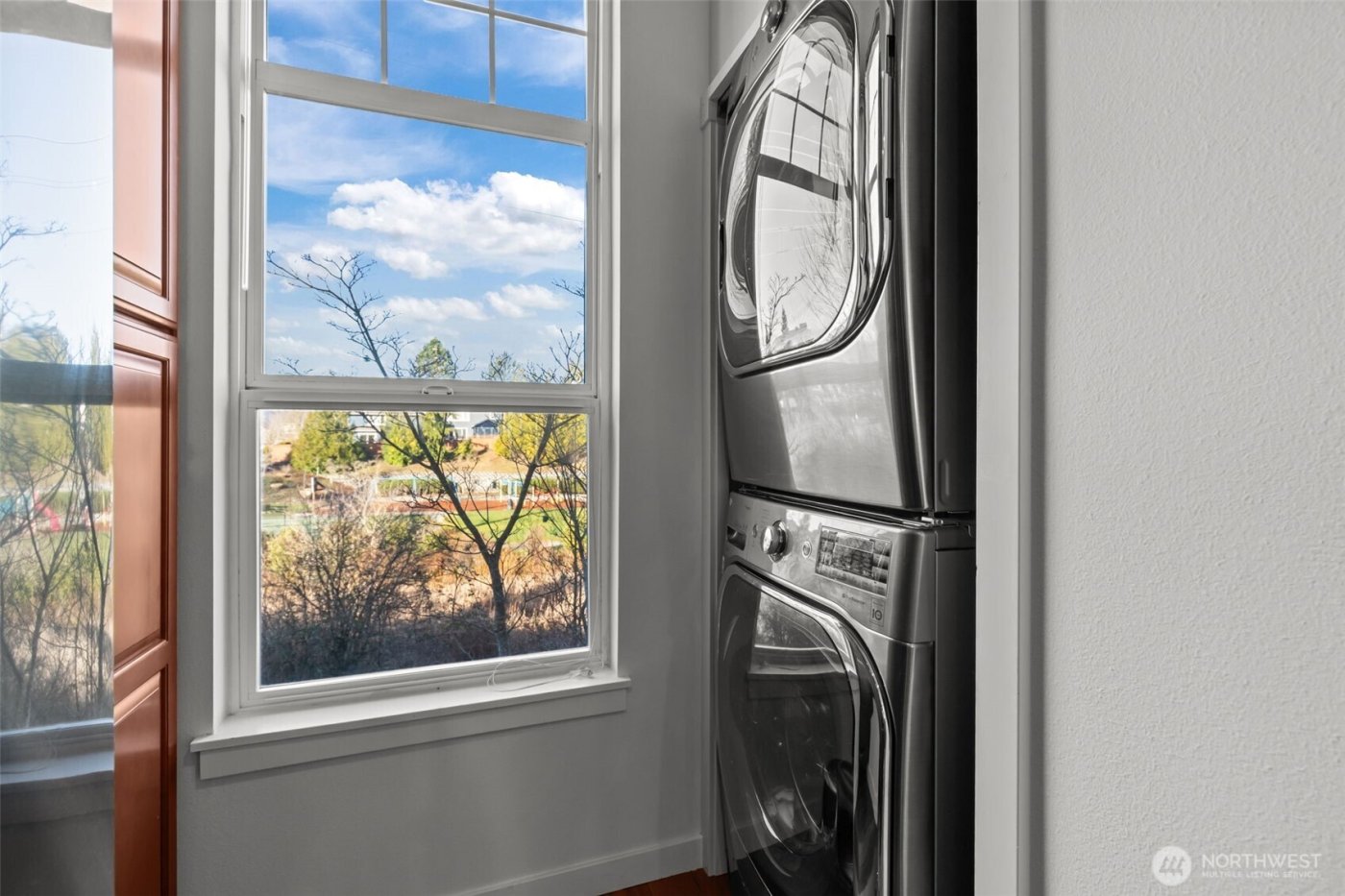 1621 Huckleberry Circle #1621, Issaquah, WA 98029