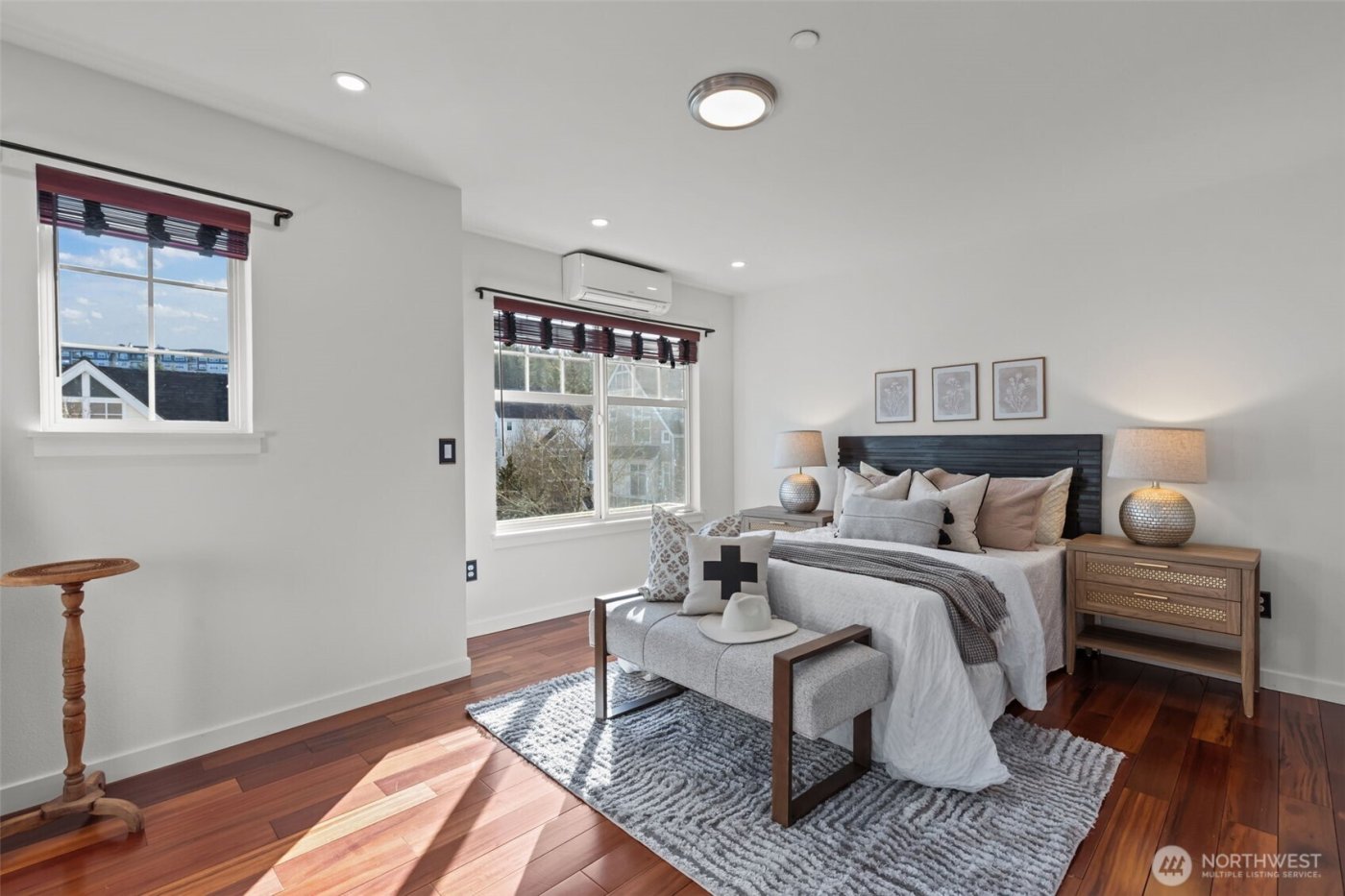 1621 Huckleberry Circle #1621, Issaquah, WA 98029