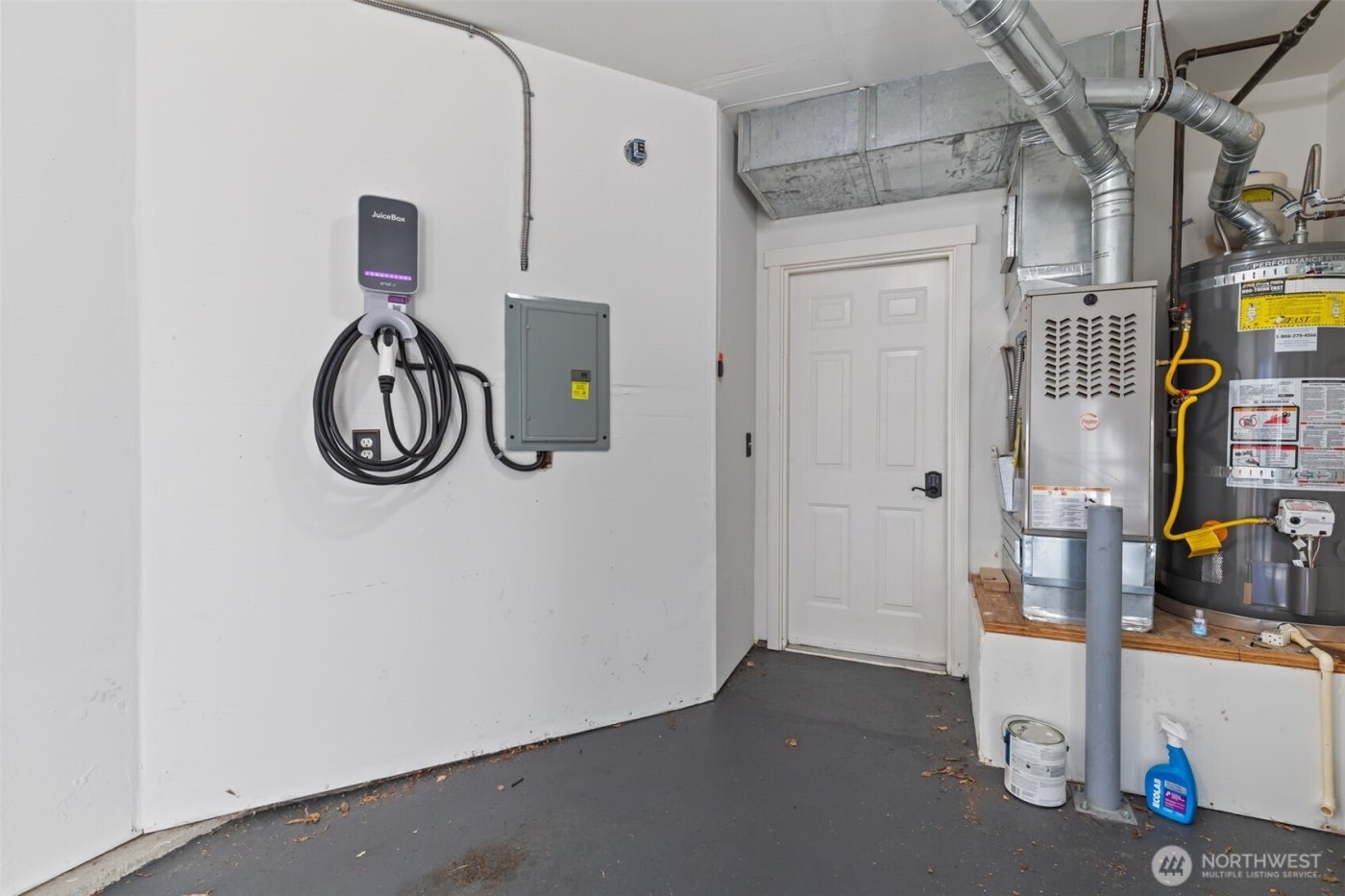 1621 Huckleberry Circle #1621, Issaquah, WA 98029