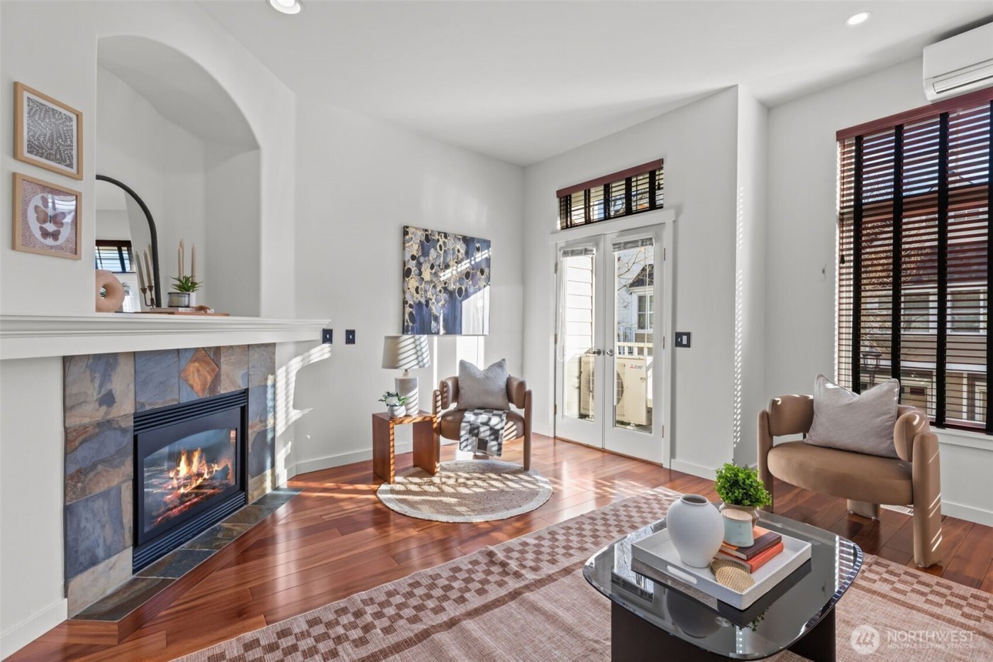 1621 Huckleberry Circle #1621, Issaquah, WA 98029