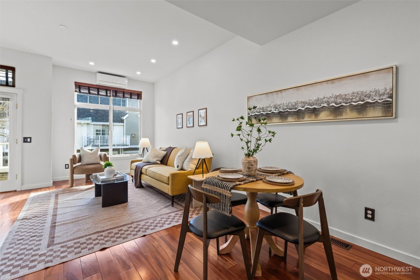 1621 Huckleberry Circle #1621, Issaquah, WA 98029