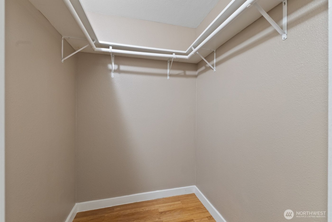 17521 25th Street Ct E, Lake Tapps, WA 98391