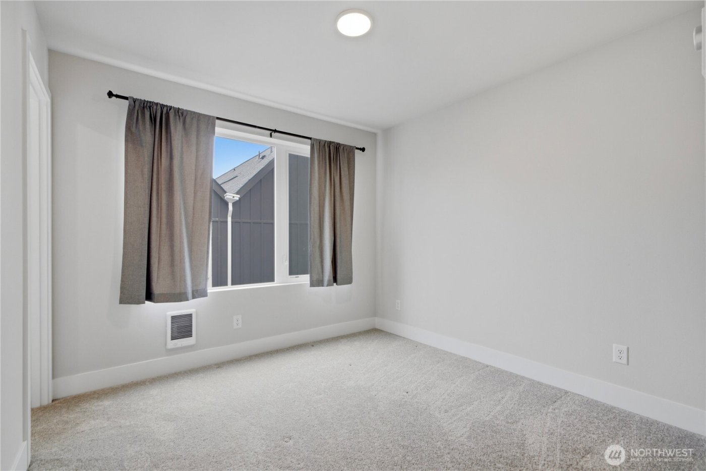 13333 Greenwood Avenue N #A, Seattle, WA 98133