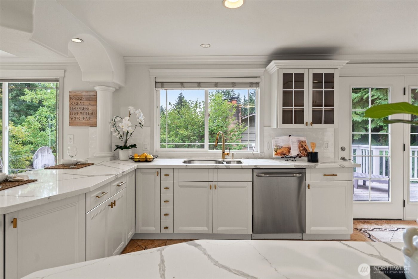 12623 NE 28th Street , Bellevue, WA 98005