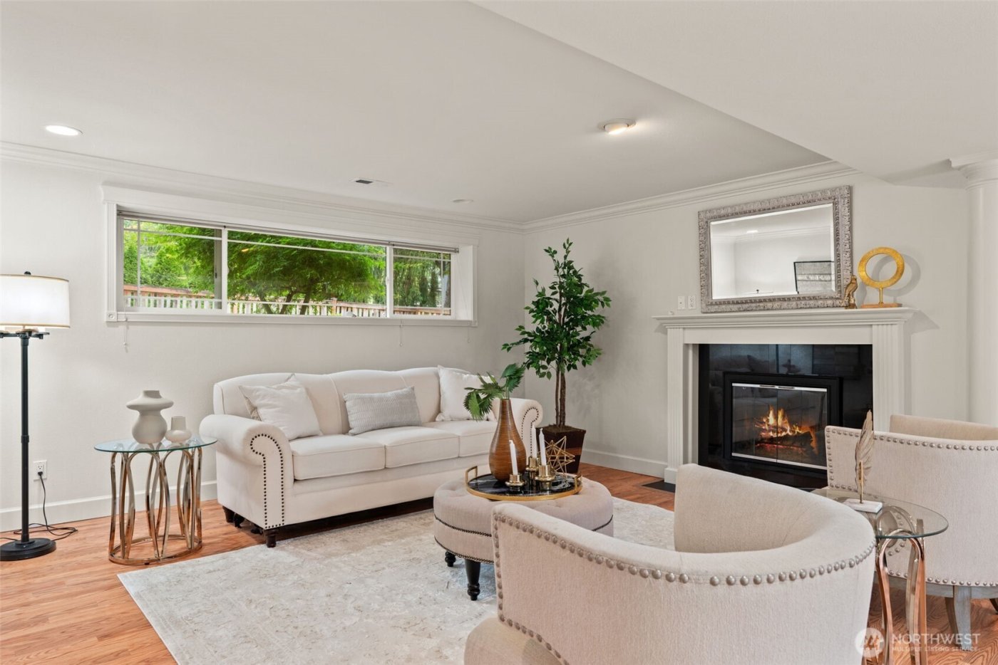 12623 NE 28th Street , Bellevue, WA 98005