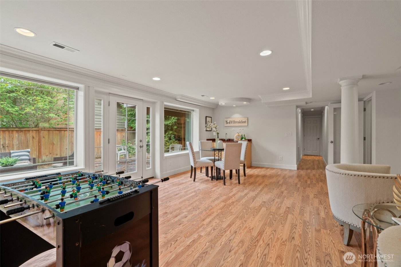 12623 NE 28th Street , Bellevue, WA 98005