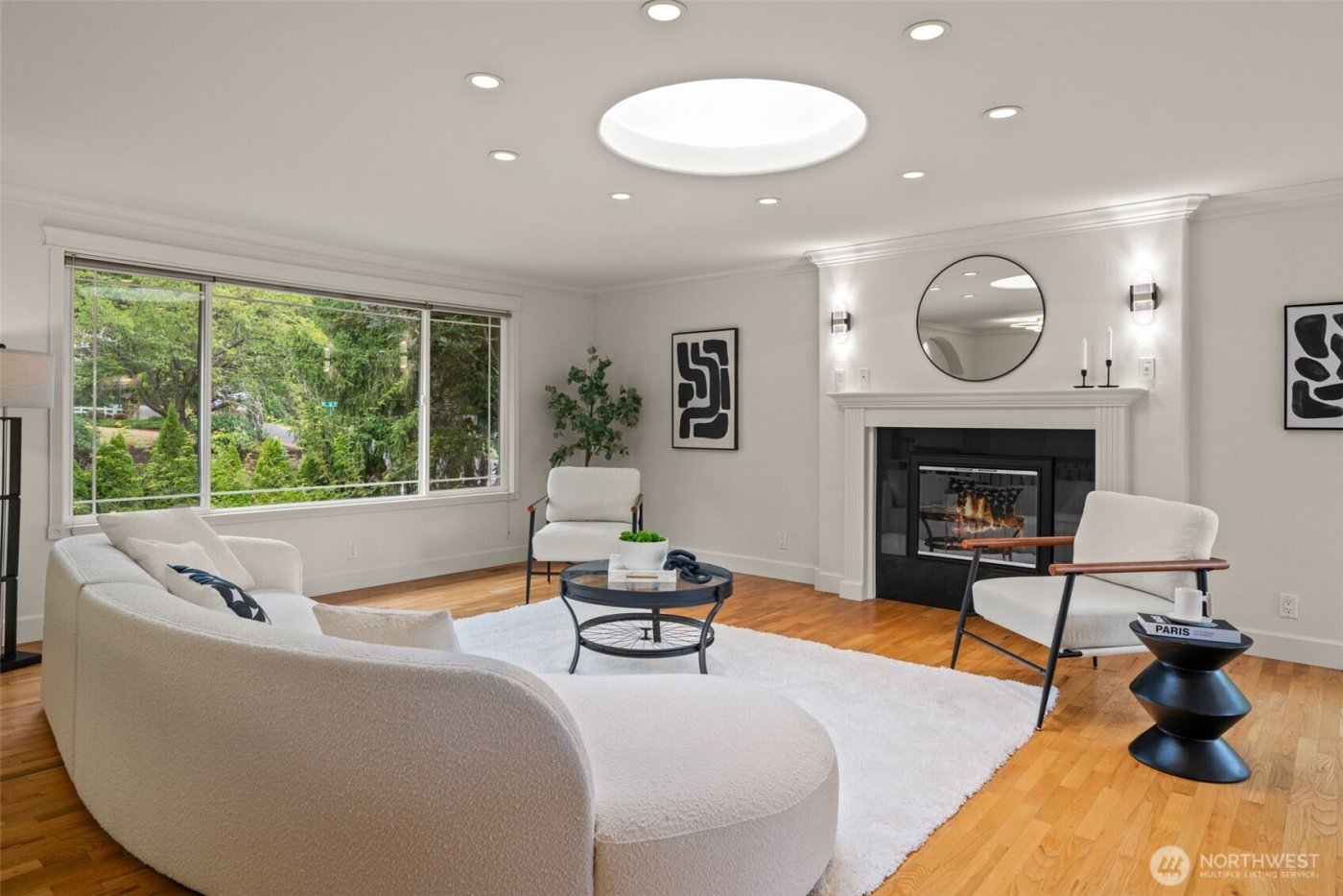 12623 NE 28th Street , Bellevue, WA 98005