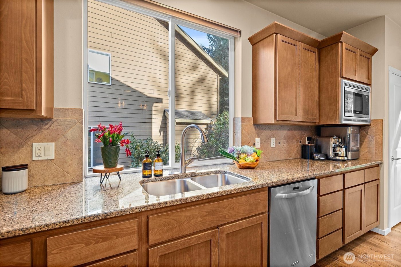 8812 Norman Avenue SE, Snoqualmie, WA 98065