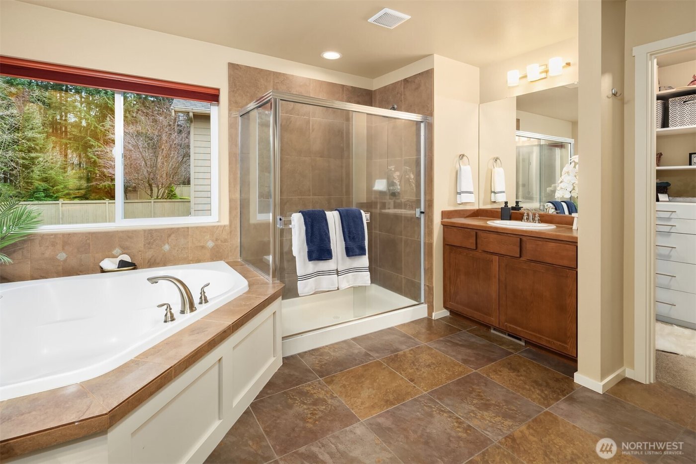 8812 Norman Avenue SE, Snoqualmie, WA 98065