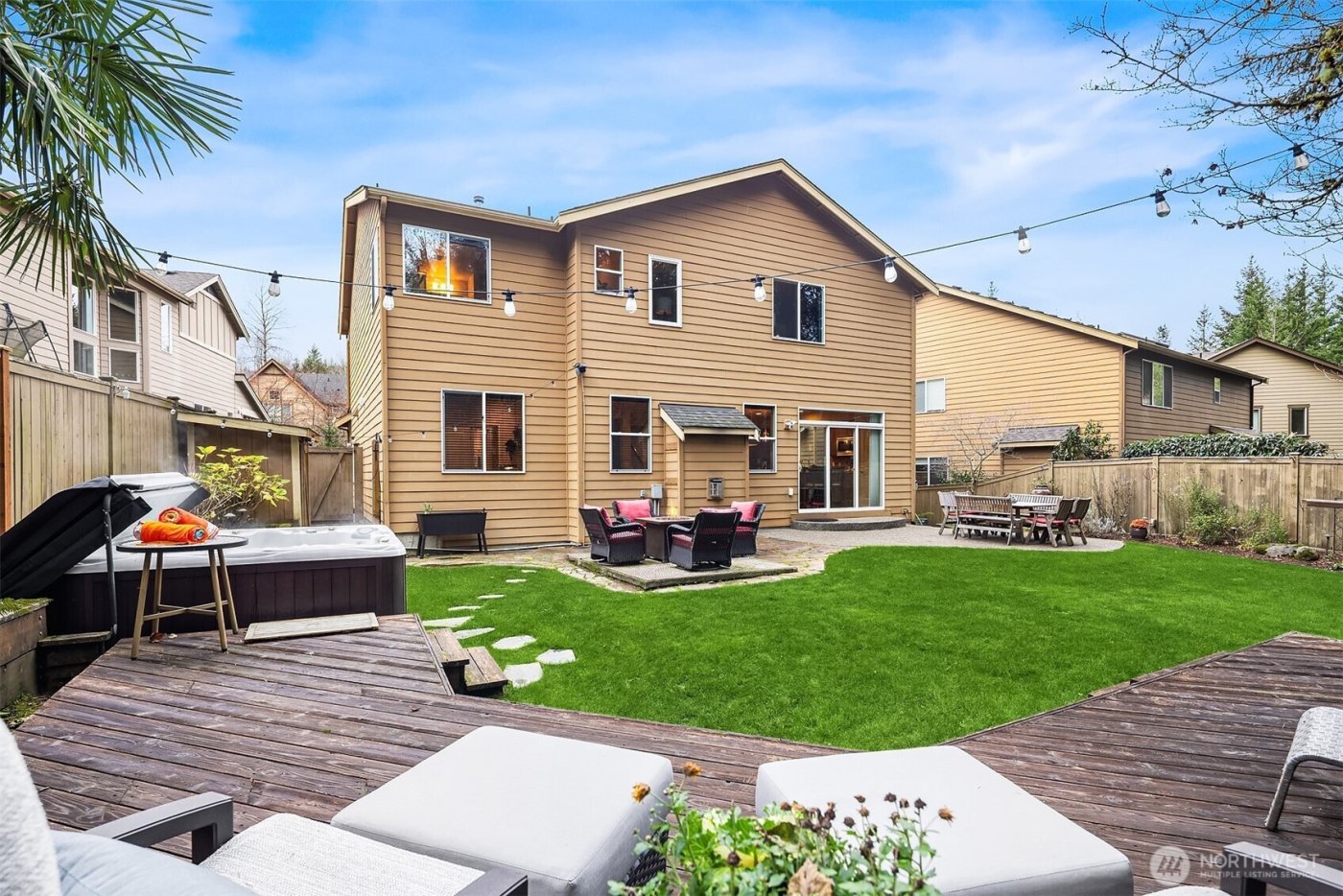 8812 Norman Avenue SE, Snoqualmie, WA 98065