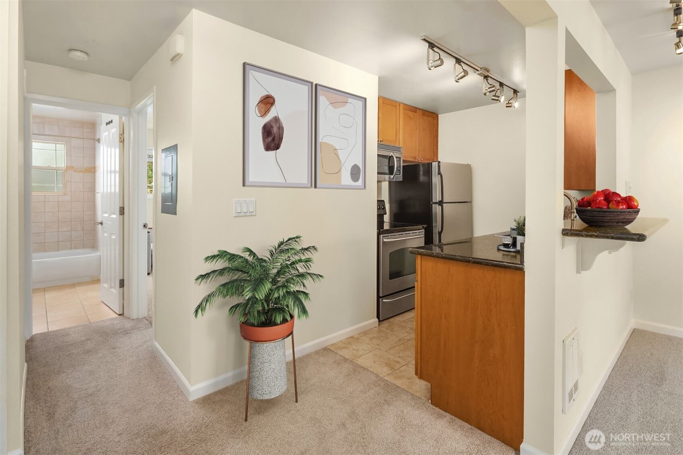 3636 Evanston Avenue N #12, Seattle, WA 98103