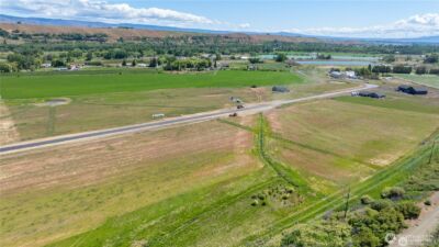 520 Thorp Landing Lane , Thorp, WA 98946 - Photo 2