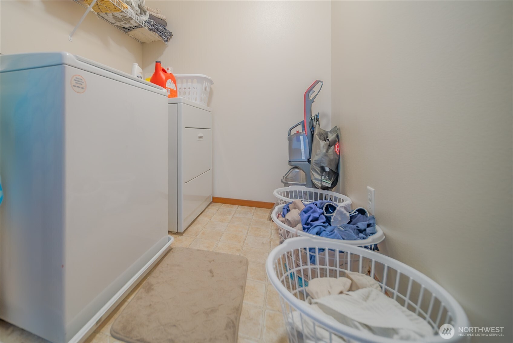 1409 51st Place NE, Auburn, WA 98002